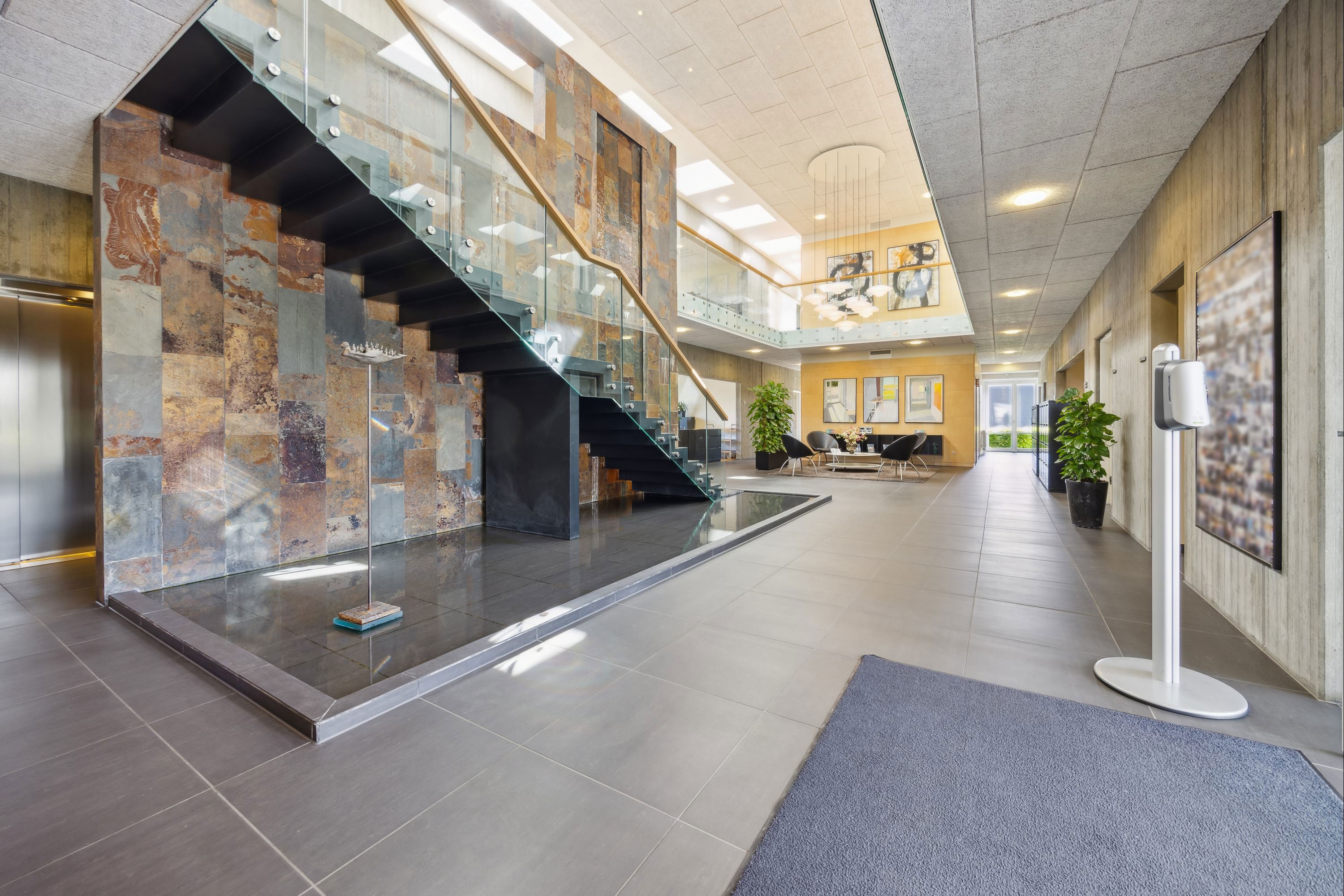 3Bedebc3 F201 47F9 A009 52D8f95ba341 Size3000x2000